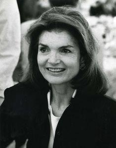 Jackie Onassis 85 NY DM.jpg